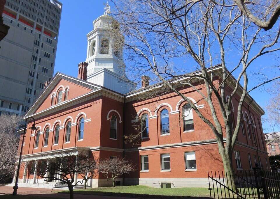 Middlesex County Courthouse