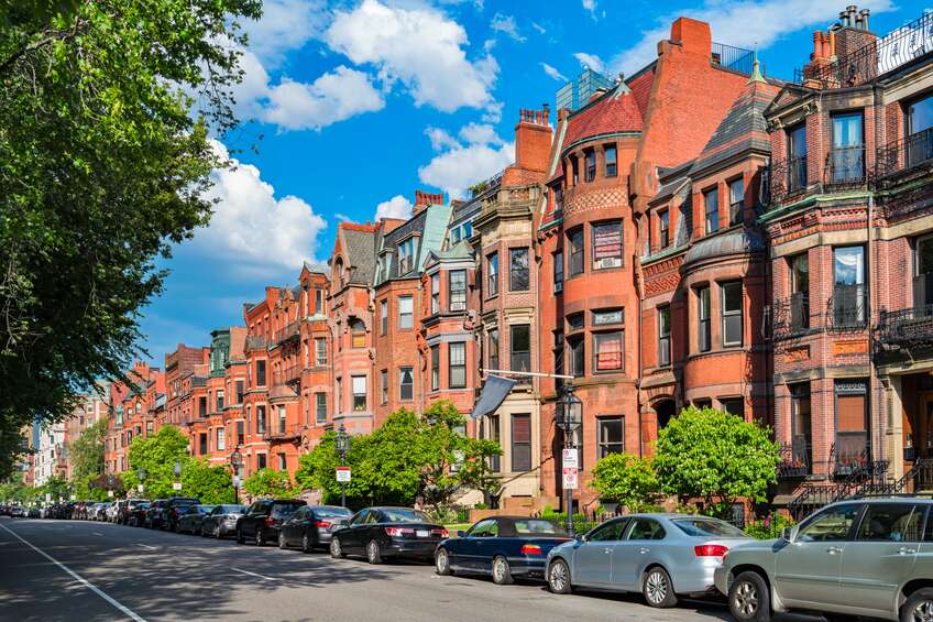 victorian buildings in boston's back bay